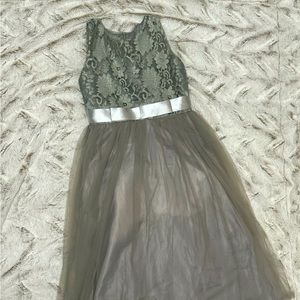 Girls party/wedding dress.